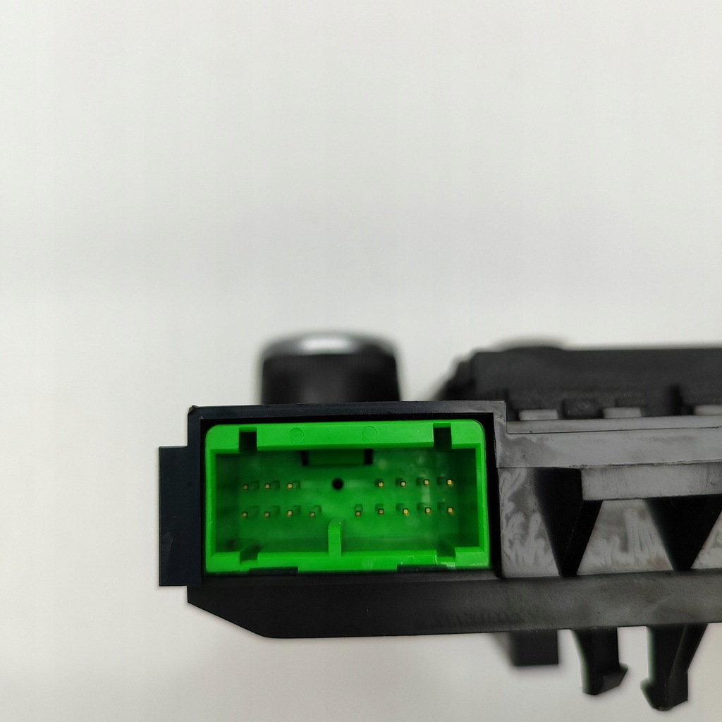 фото №7, Volvo v70 2011 перемикач / вимикач обдув вентилятор