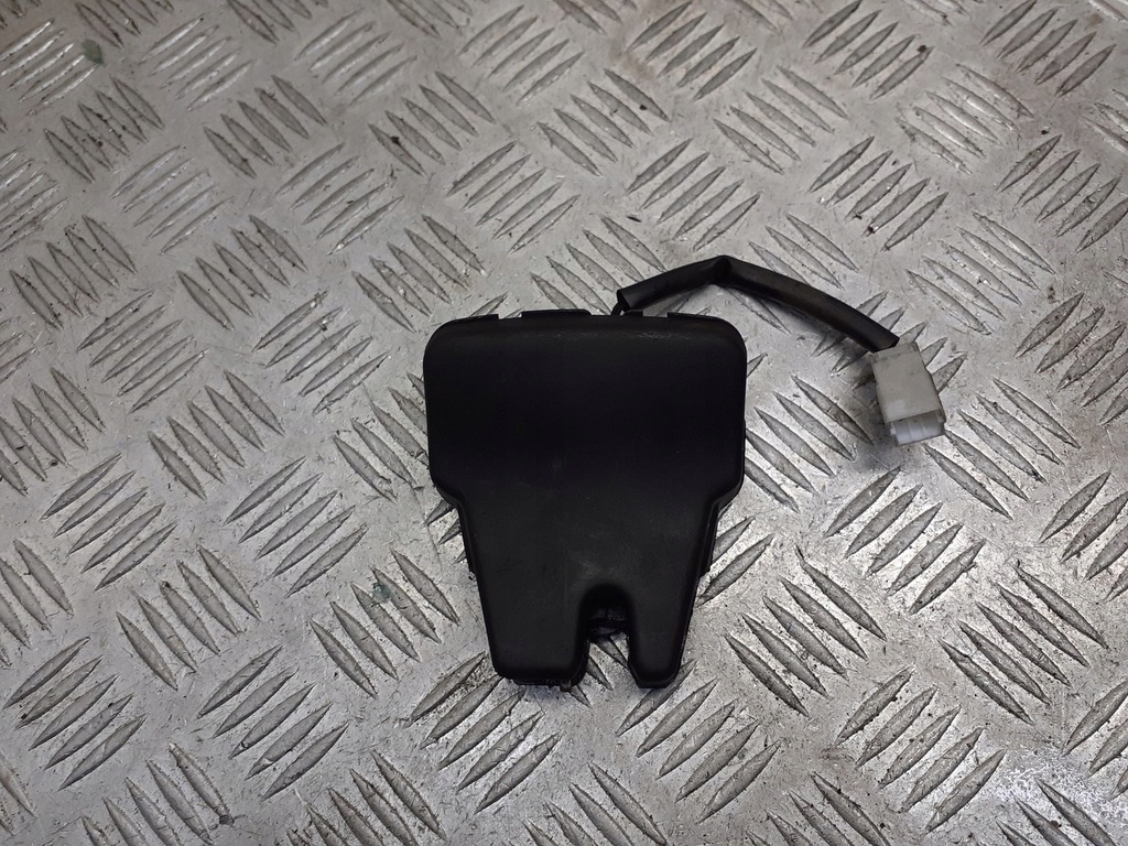 фото №1, Замок крышки багажника alfa romeo 156