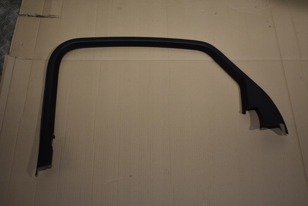 фото №1, Idealna рамка накладка двері задня права audi a8 d5 1