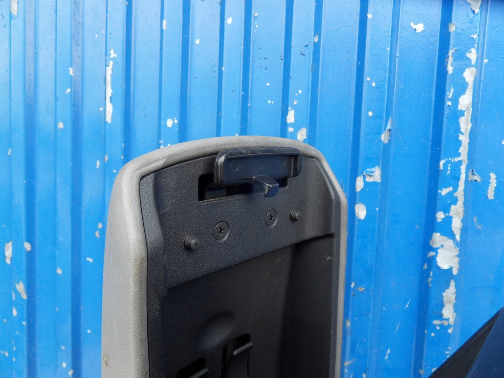 фото №5, Mazda 3 i 03-06 туннель средний подлокотник szary