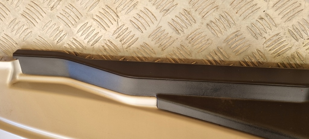 Bmw x5 e70 борт крышки задний  задний titan silver цвет 354 Цена