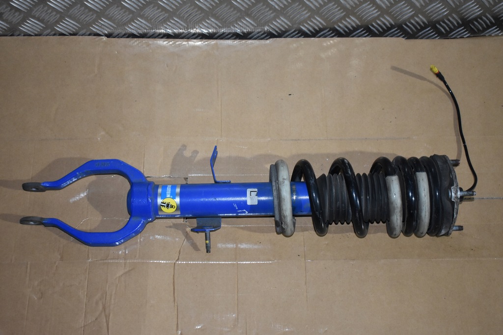 фото №1, Idealny амортизатор перед передний левый nissan gt-r r35 1