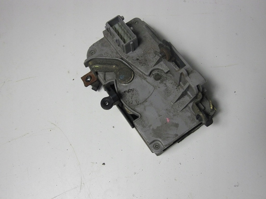 фото №7, Замок дверь передний правый peugeot 406 97r