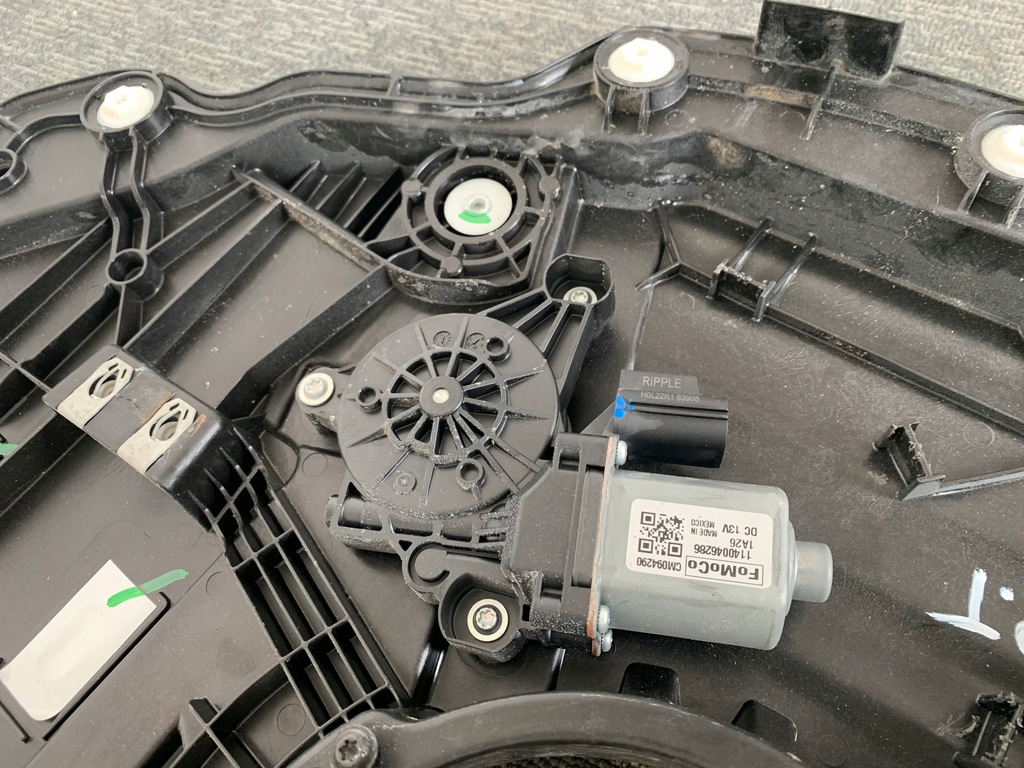 фото №7, Ford mustang mach-e rwd 2021r підйомник скло правий задня задній