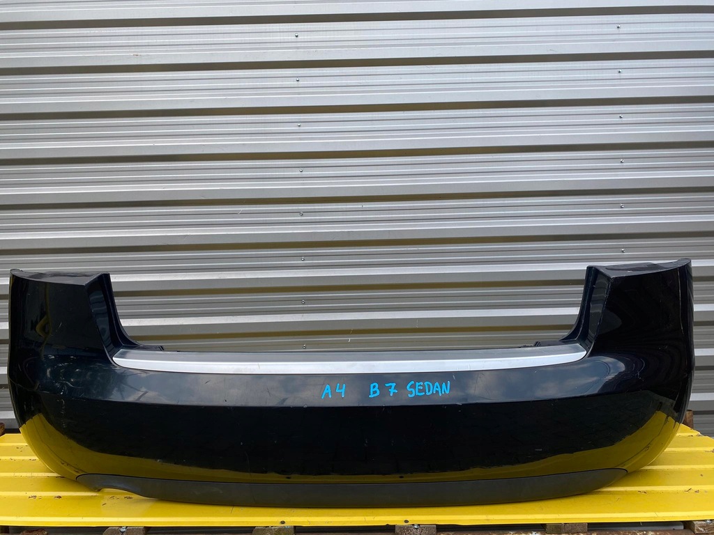 фото №1, Audi a4 b7 бампер задня sedan