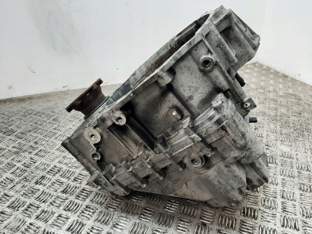 фото №10, Audi q3 8u 2016 полный коробка передач