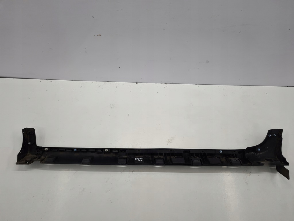 фото №7, Dacia duster i молдинг порог правая