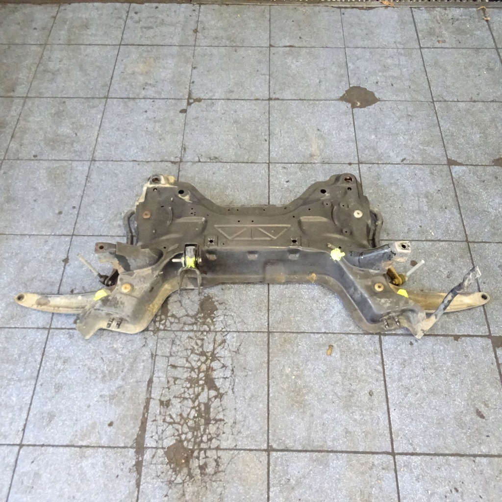 фото №1, Peugeot 308 i 1.6b подрамник подрамник