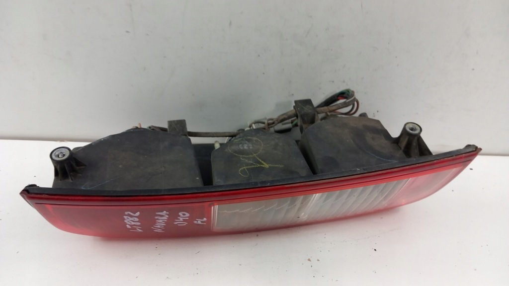 фото №3, Nissan navara d40 lift suv лампа задняя левая