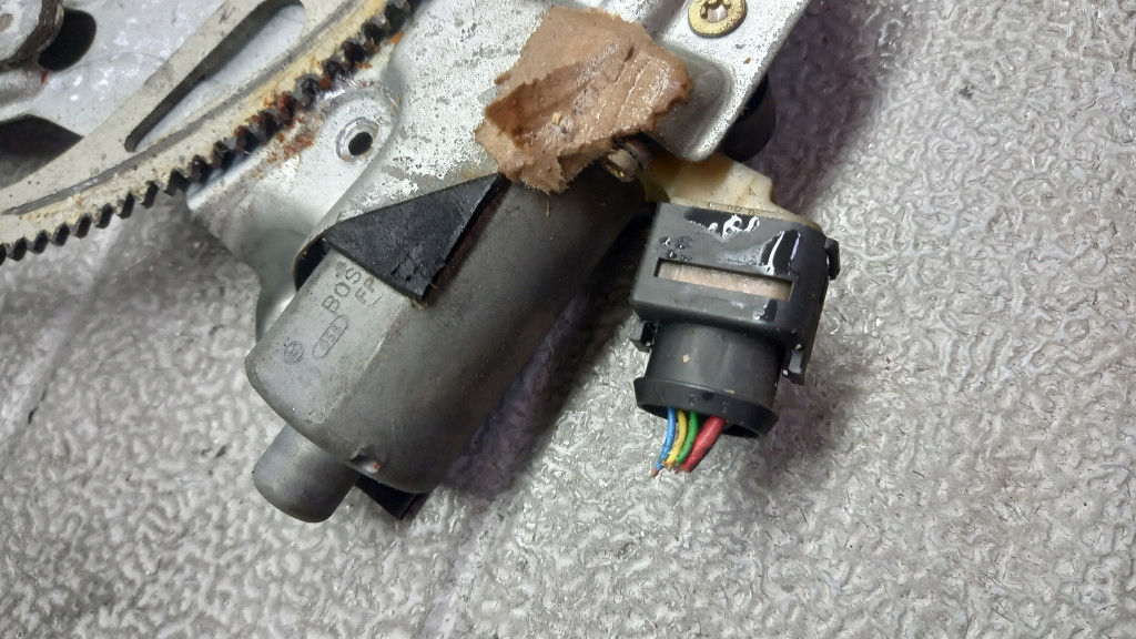 фото №6, Подъемник правый перед volvo s80 i 00r sedan