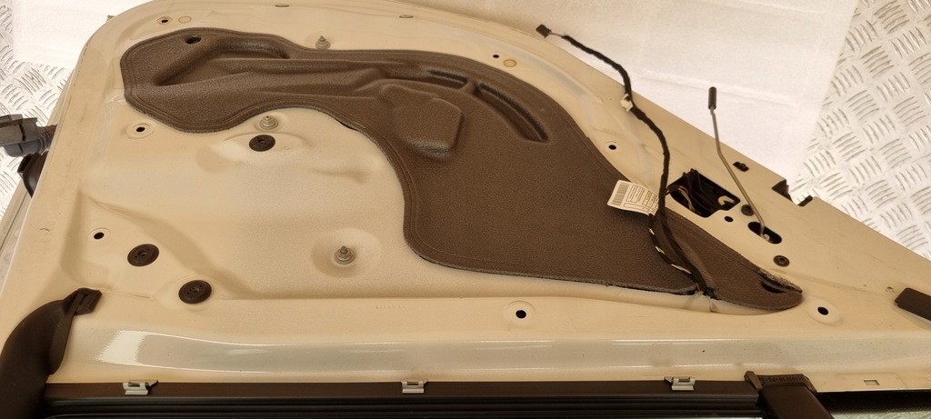 фото №15, Bmw f20 дверь задние левая левый задняя белый 300 a300