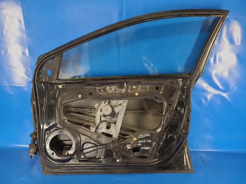 Двері передні перед правий 67010-smr-e00zz honda civic 5d 06-11 Ціна