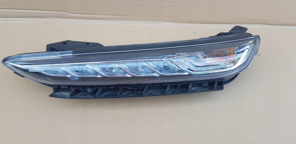 Купить Hyundai kona рестайлинг  фара передняя левая led drl 92207-j9000