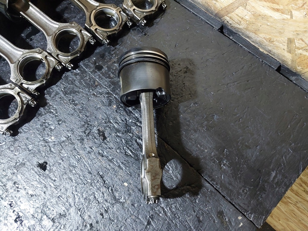 фото №6, Поршень шатун bmw e39 525d m57d25 256d1