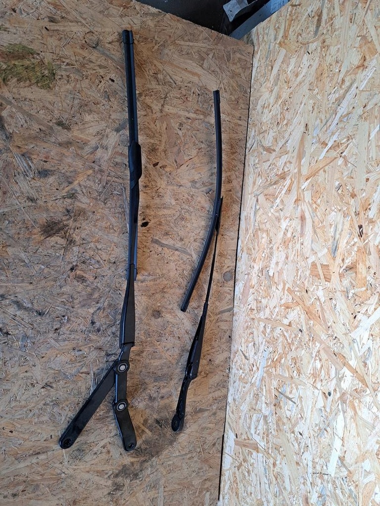 фото №1, Mercedes w206 рычаг рычаги дворники перед kpl