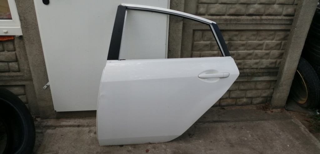 фото №1, Mazda 6 gh hb 08-12 двері ліва задня задні