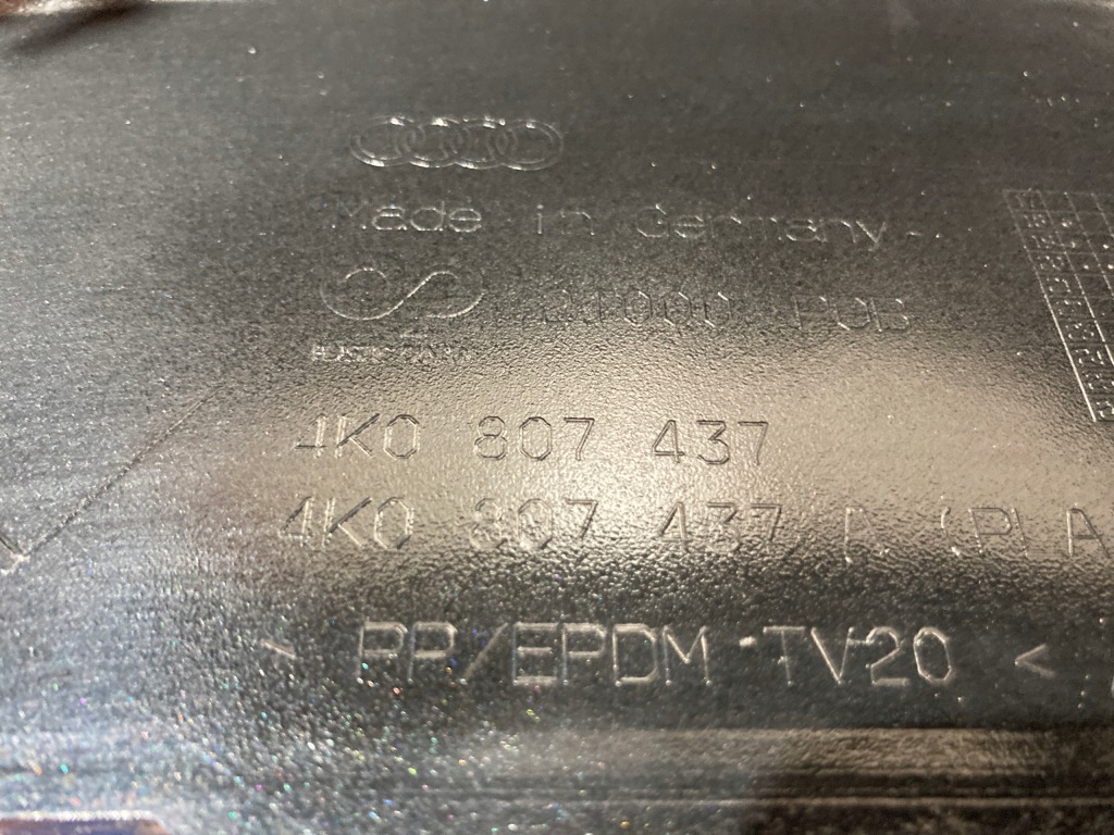 Audi оригинальный номер 4k0807437 бампер с Разборки
