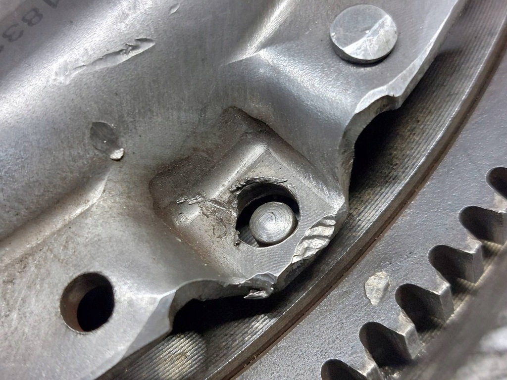 фото №12, Зчеплення диск + притиск+ колесо маховик audi a3 8l 1.8 20v 068105271f