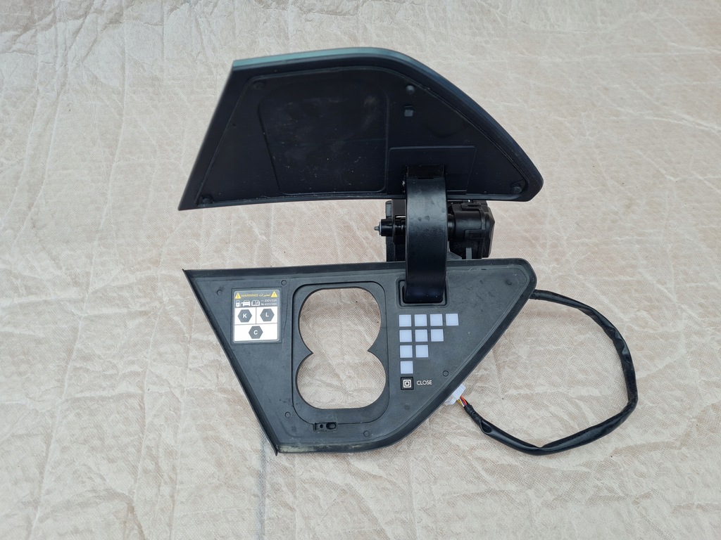 фото №8, Hyundai ioniq v кришка роз'єм заряджання