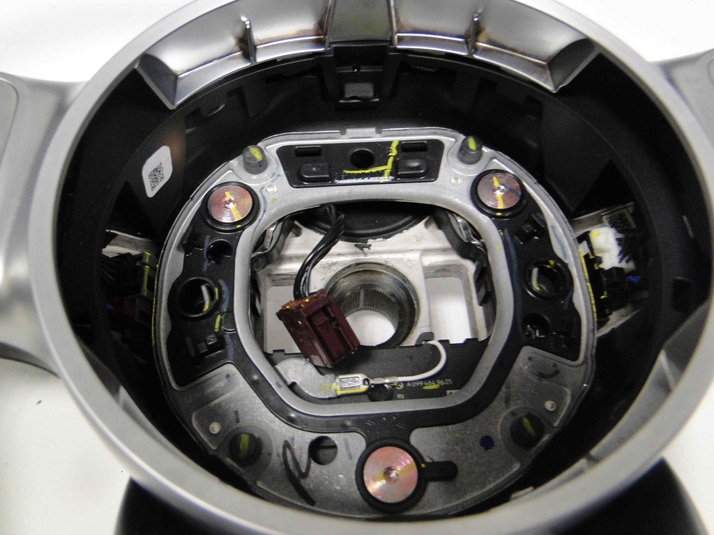 фото №9, Mercedes glb x247 247 воздуховод czerwona nić amg