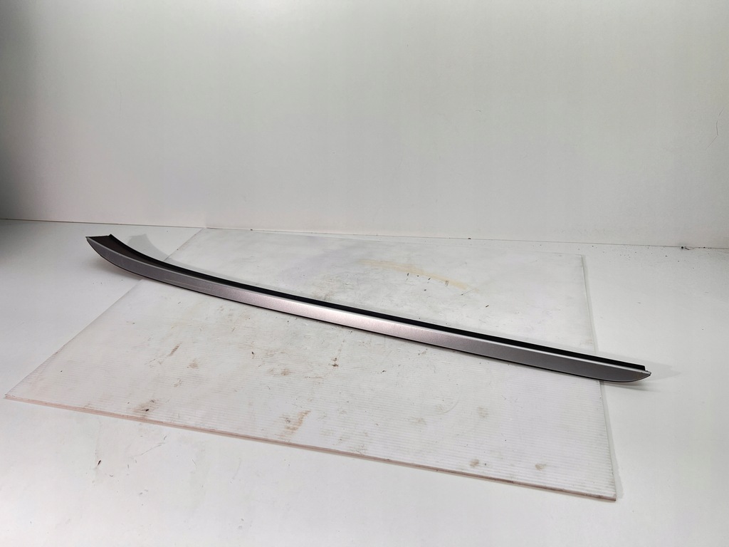 фото №1, Hyundai i40 молдинг стекло левая