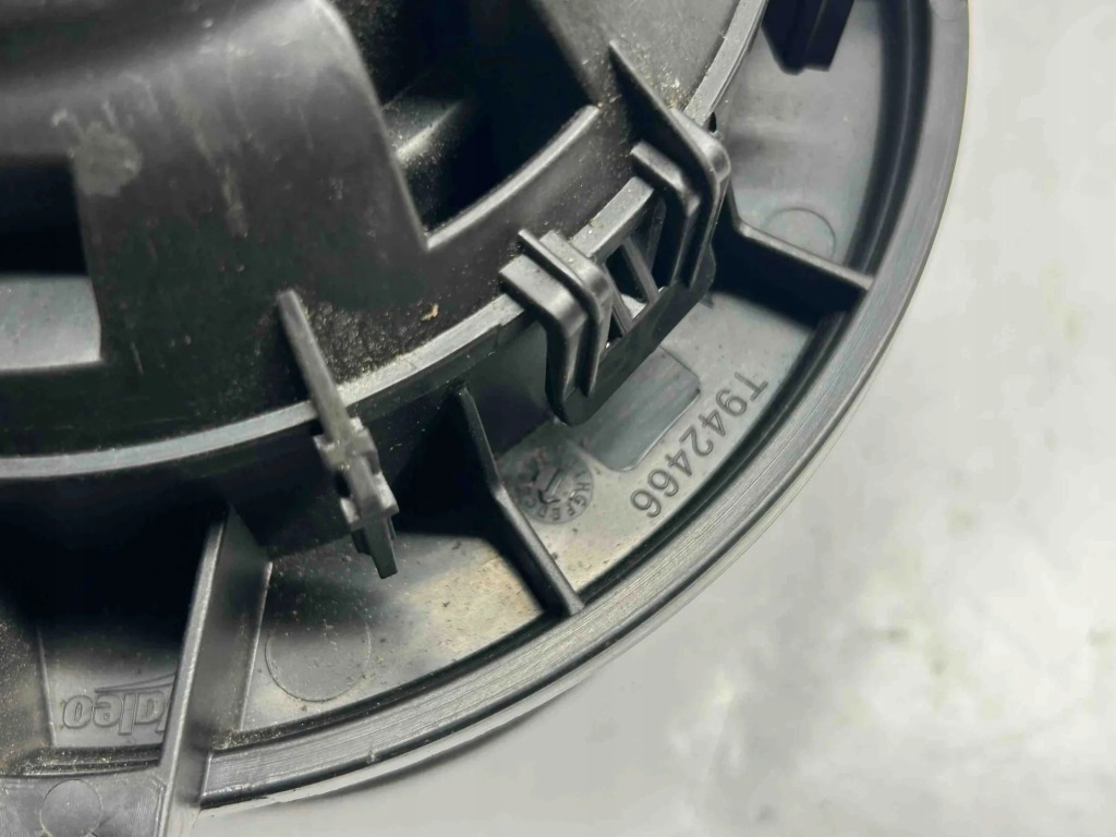 фото №10, Моторчик обігрівача bmw 4 gran coupe f36 958225 2.0l бензиновий 185kw