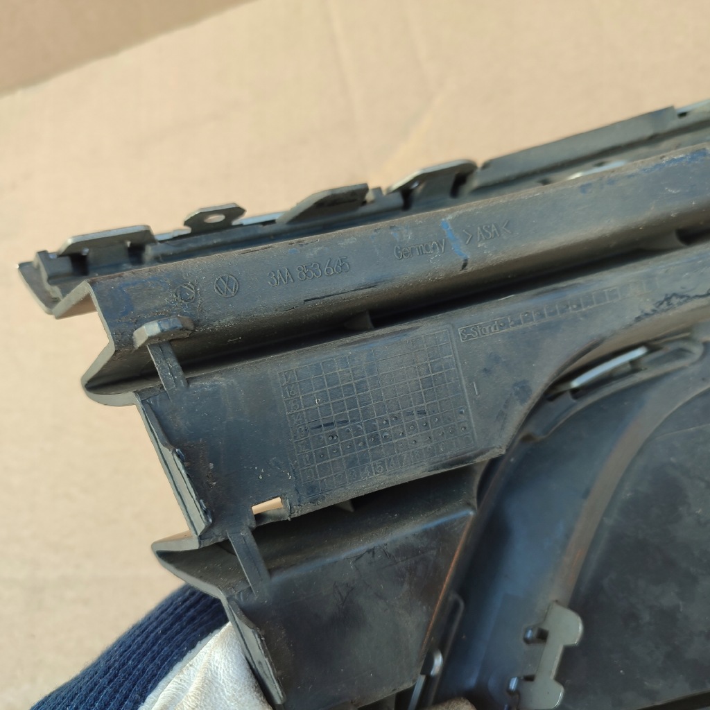 фото №9, Passat b7 3aa решётка бампера левая правая решётки перед оригинал