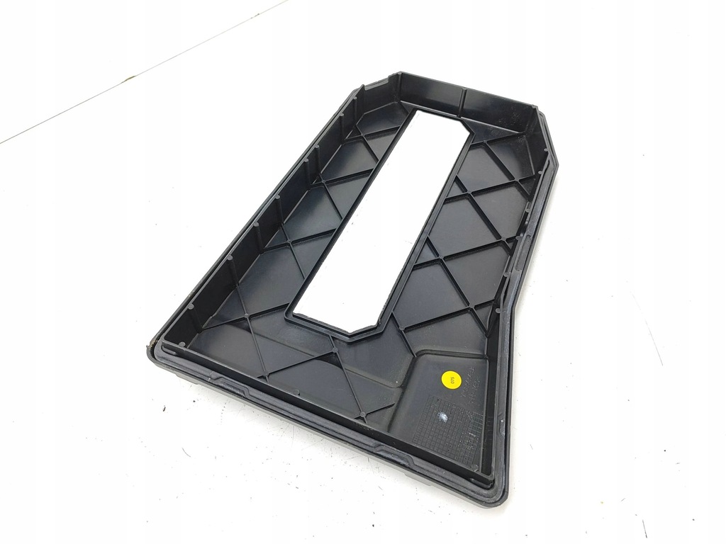 фото №5, Porsche cayenne 92a 2013 кришка коробка акумулятор