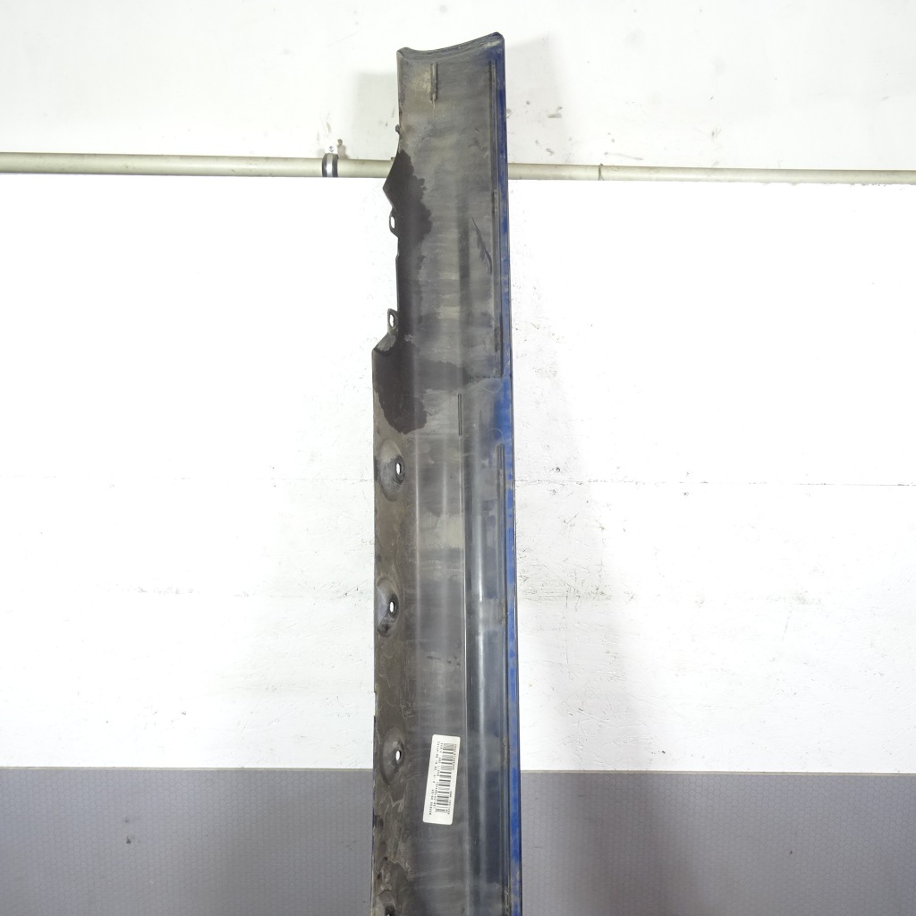 Bmw 3 e46 седан накладка порог левая 8209755 в Украине