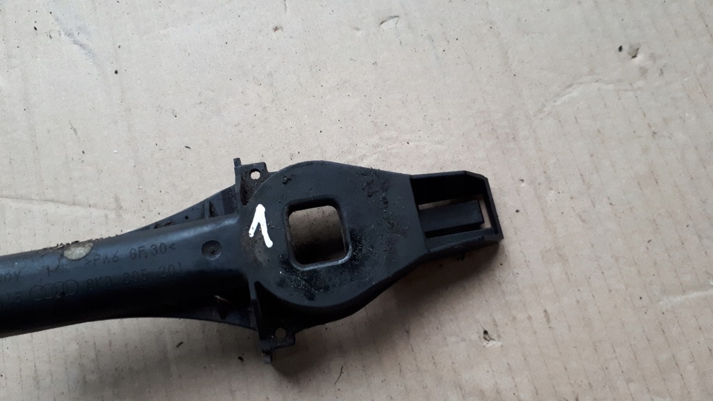 Нижние кронштейн радиатора воды audi a4 a5 q5 8k0805201 Доставка