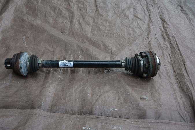 фото №1, Привідний вал ліва задня audi a8 s8 a7 8r0501203d