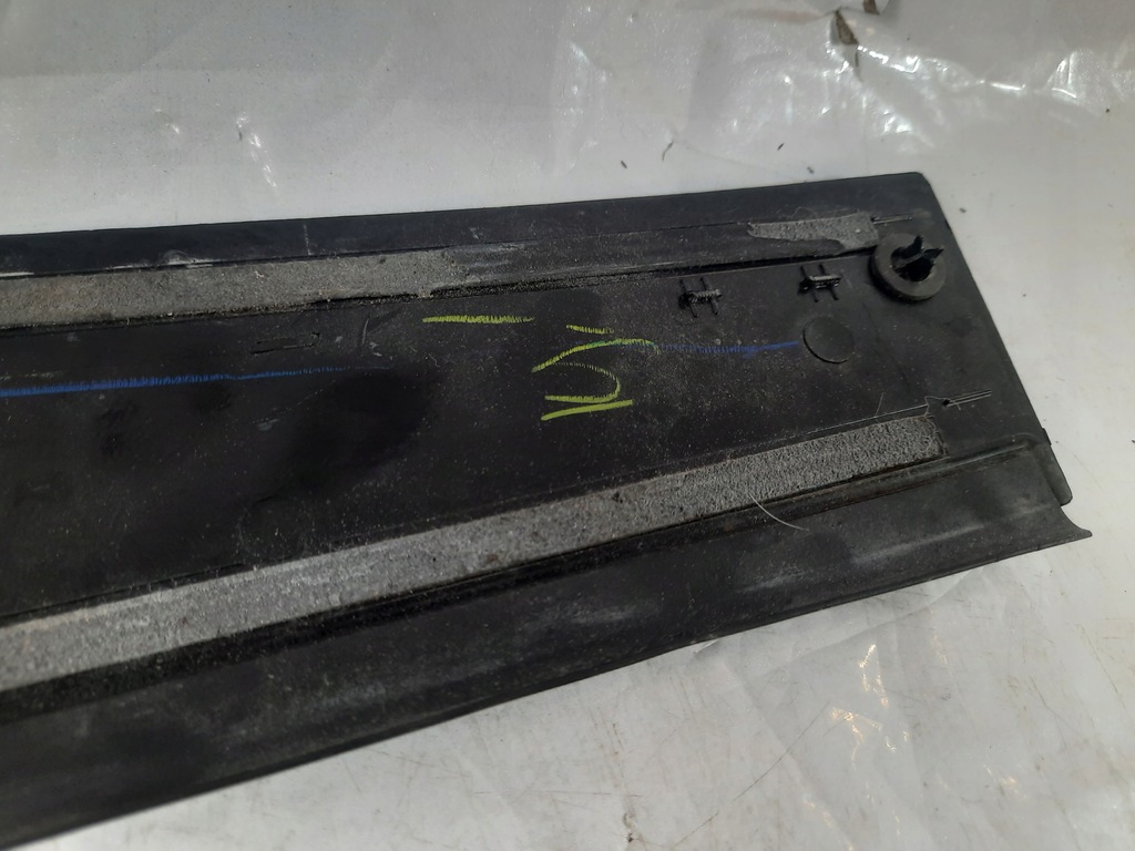 фото №9, Dodge ram 1500 v 19- молдинг дверь левый задняя 68292931ad usa