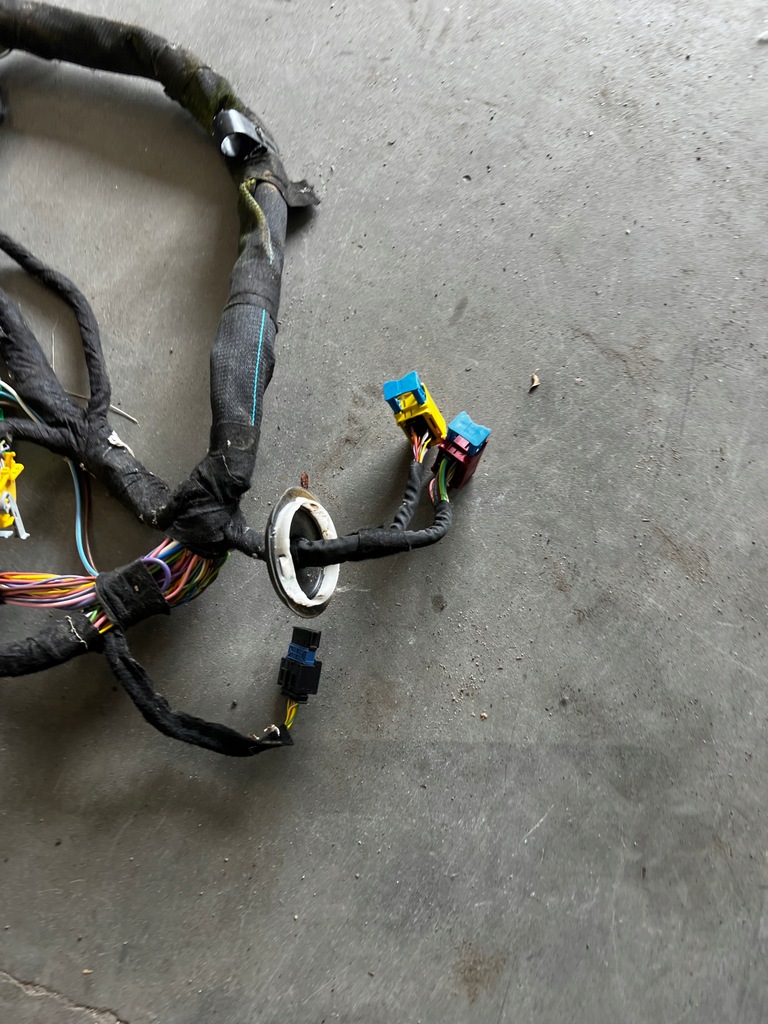 фото №2, Джгут салону citroen c4 grand picasso ii lift uk rhd