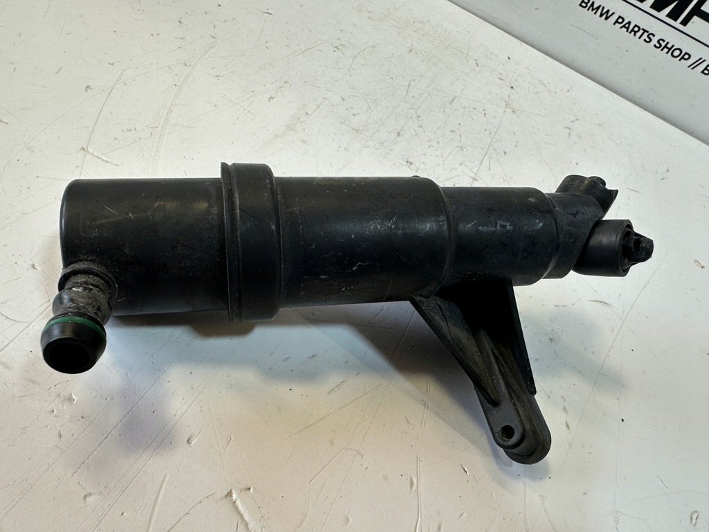 фото №6, Bmw e60 e61 помпа омыватель насадка левая правая