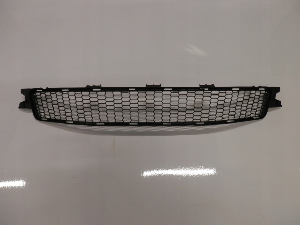 фото №1, Lexus is ii решітка бампера