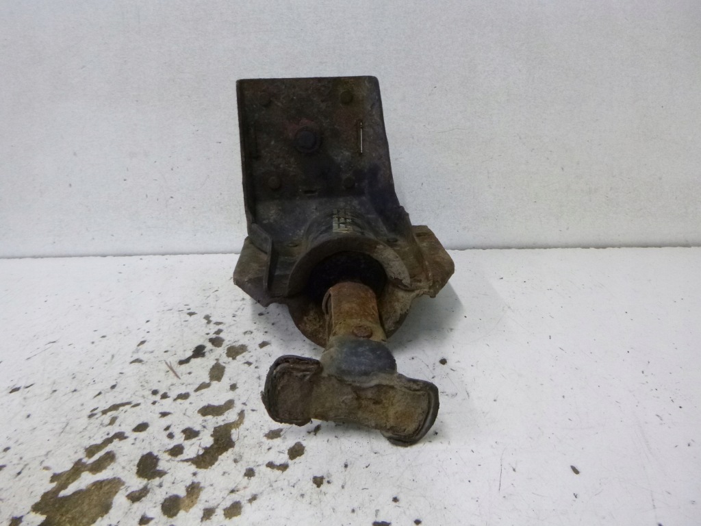 Купити Кронштейн колеса запасного ford galaxy 1 7m0803660d