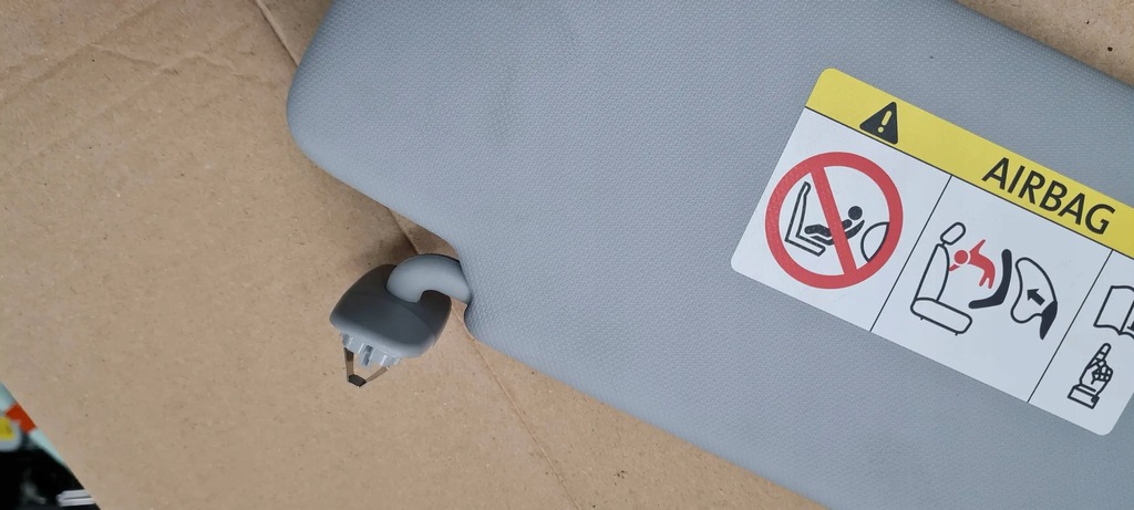 фото №5, A4 b9 8w козырёк защита солнцезащитная левая левый перед 8v5857551t a5 8w