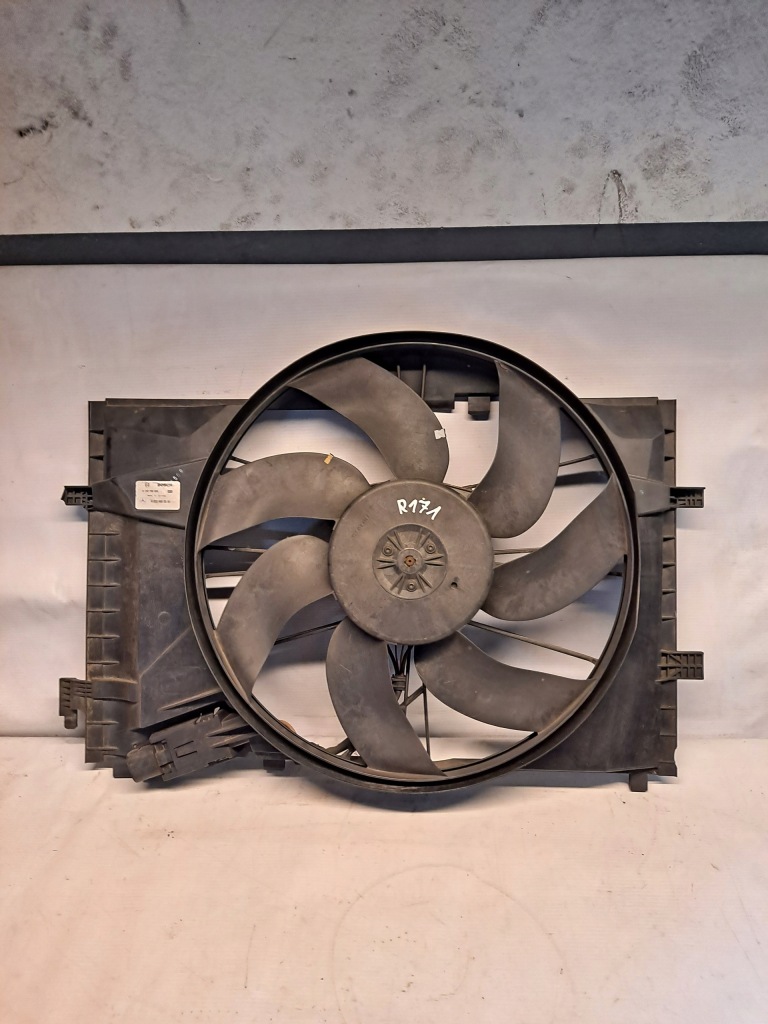 фото №9, New mercedes-benz e w212 передняя часть lower бампер center решётка a2128850023