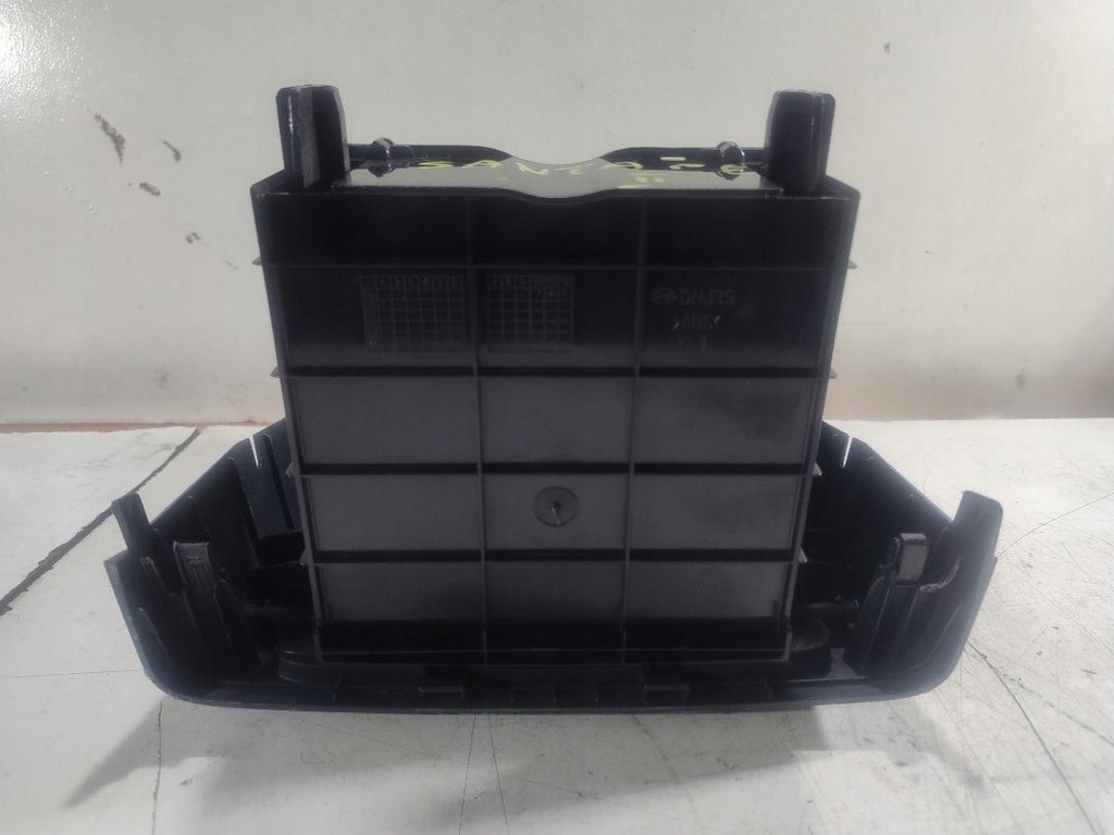 фото №6, Бардачок разъём питания 12v 120w hyundai santa fe ii 84670-2b100