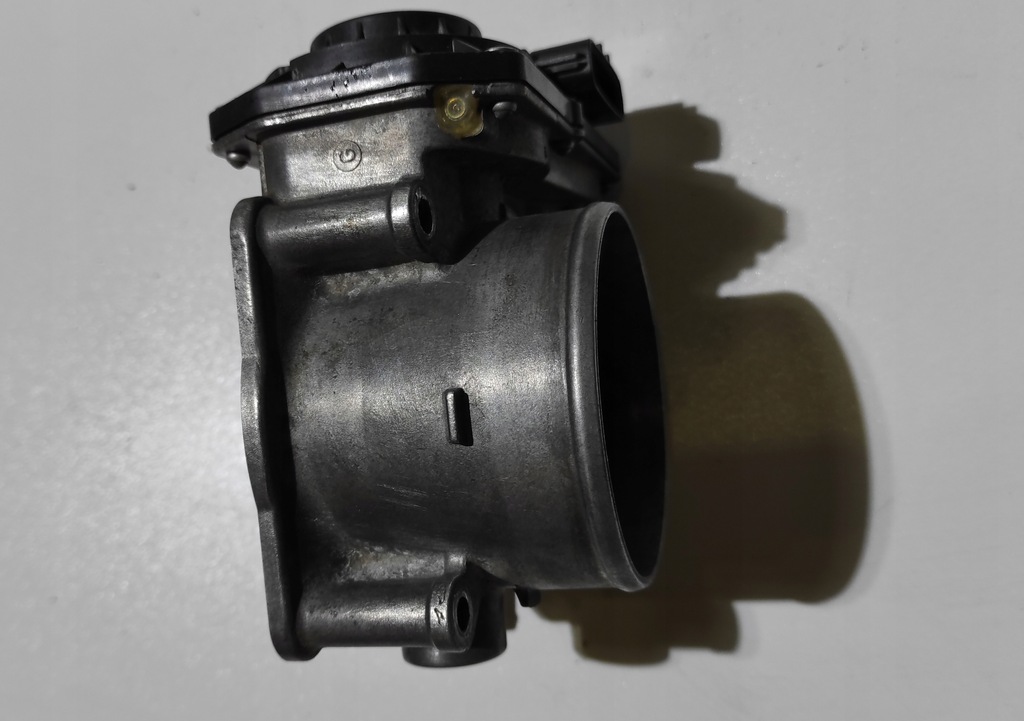 фото №9, Дросельна заслінка infiniti qx56 04-10 nissan titan armada