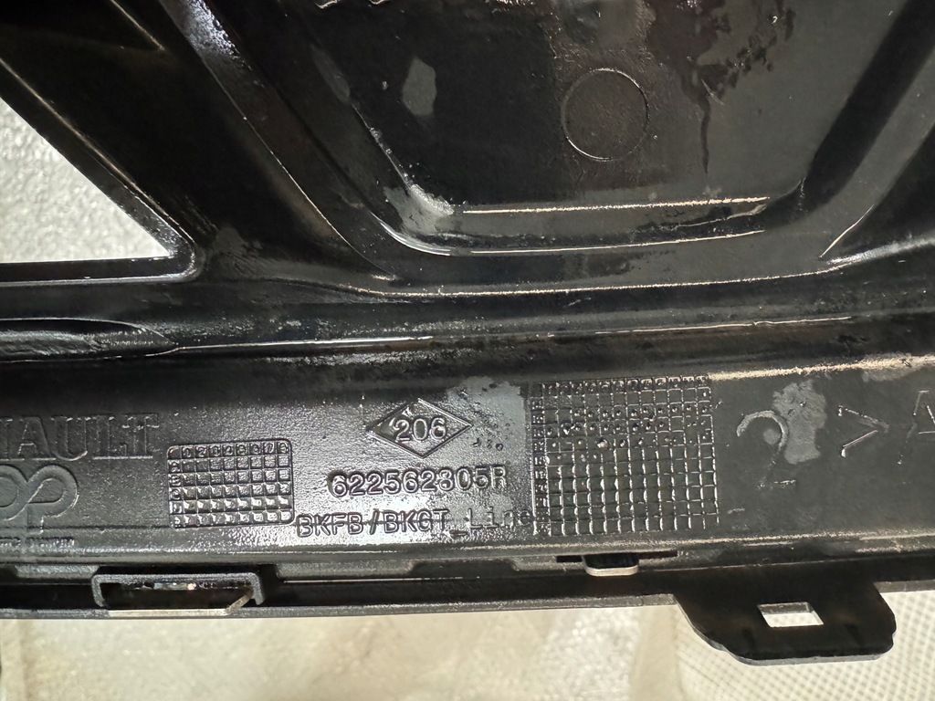 фото №4, Renault megane iv 16- решётка радиатора