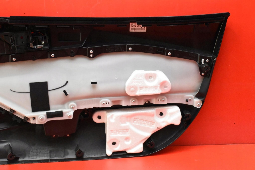 фото №10, Обшивка двері лівий перед шкіряний eu mazda mx5 mx-5 4 iv nd targa lift 15-21