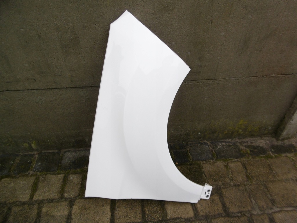 фото №1, Ford ecosport ii - крила передній правий