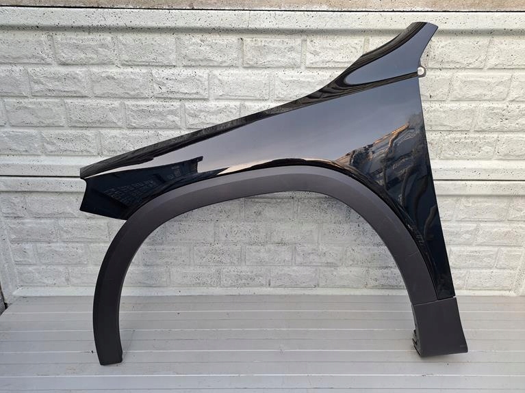 фото №1, Mercedes glb 247 x247 крила лівий передній оригінал