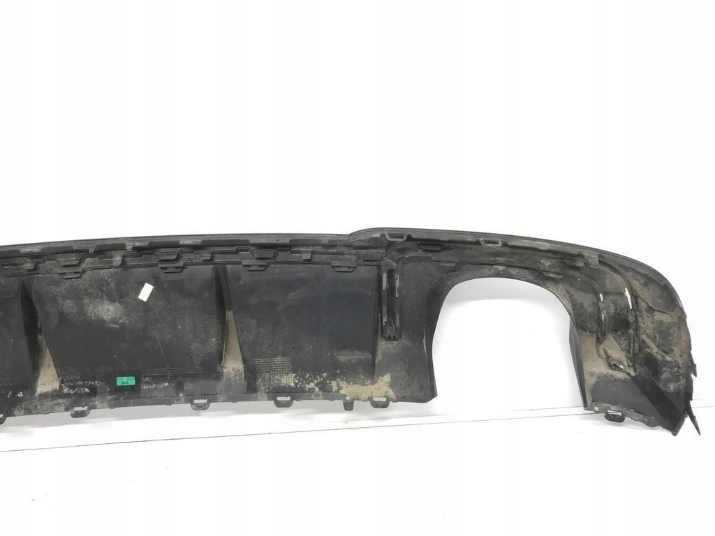 фото №10, Audi rs3 2019 с задний молдинг нижняя бампера заднего