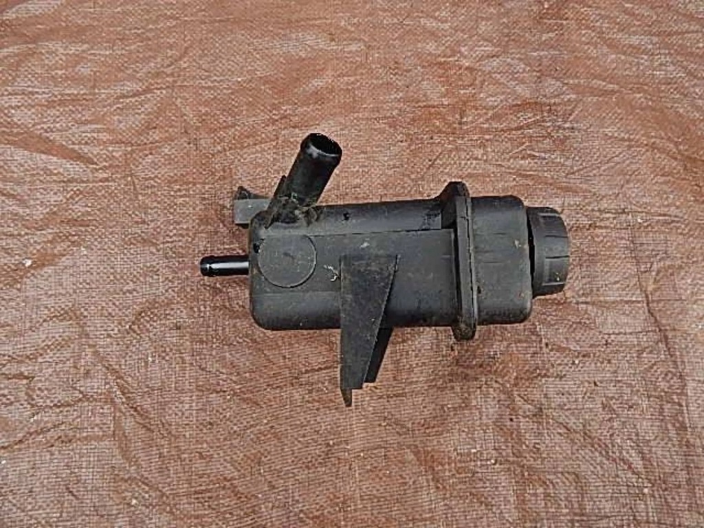 фото №7, Бачок усилителя mitsubishi carisma did 00-06