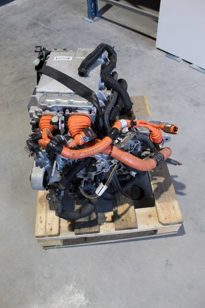 Двигатель 6am402/pam402 renault megane v 5 e-tech Цена
