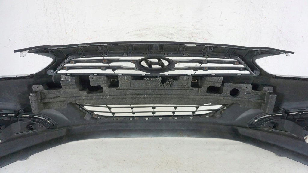 Бампер перед передний hyundai i40 11-14 решётка радиатора противотуманная фара 2011-2014 865113z300 в Украине