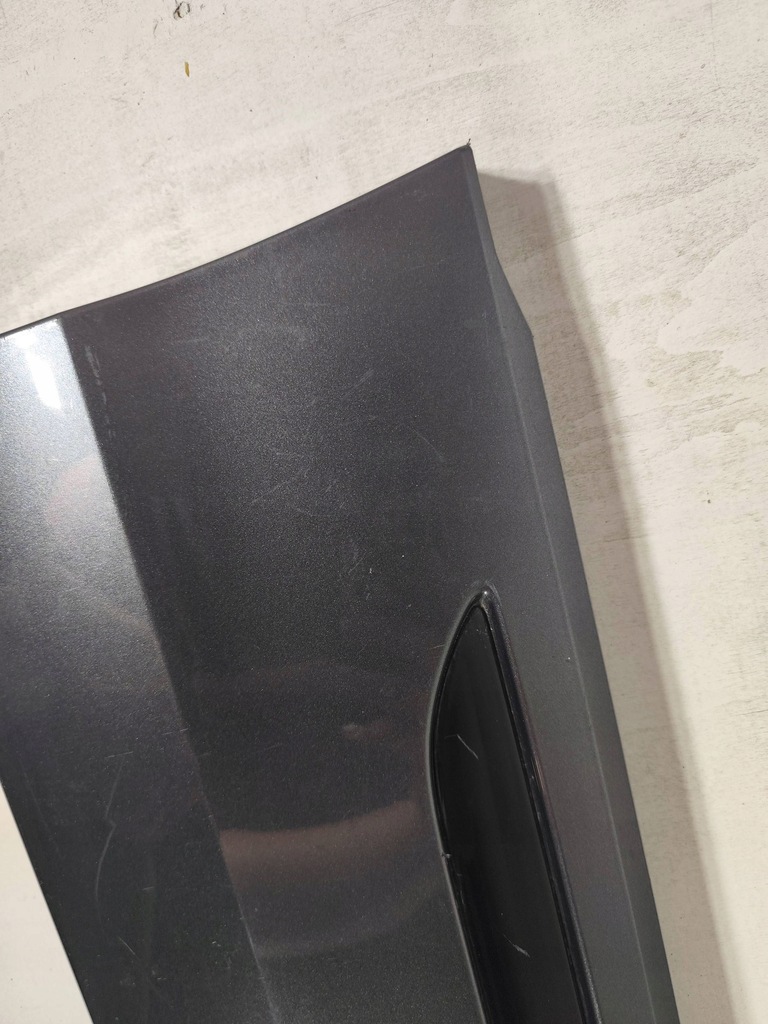 фото №7, Audi q8 sq8 правый задняя правая молдинг задних дверь oryg