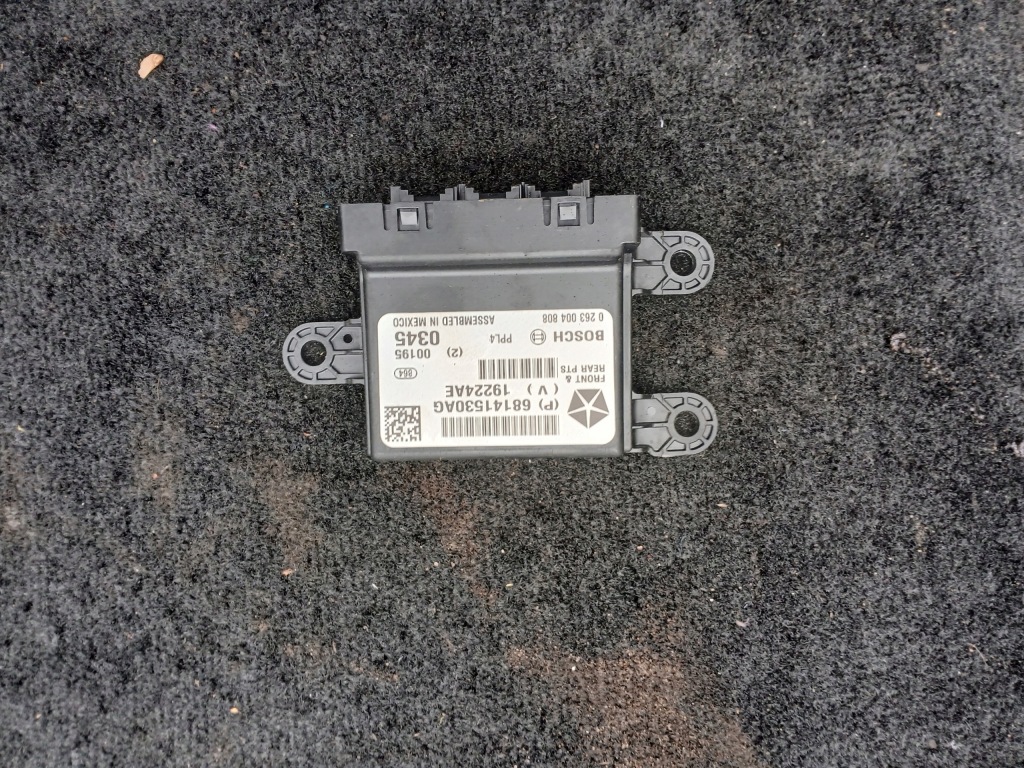 фото №1, Jeep grand cherokee wk2 модуль парковки pdc 68141530ag